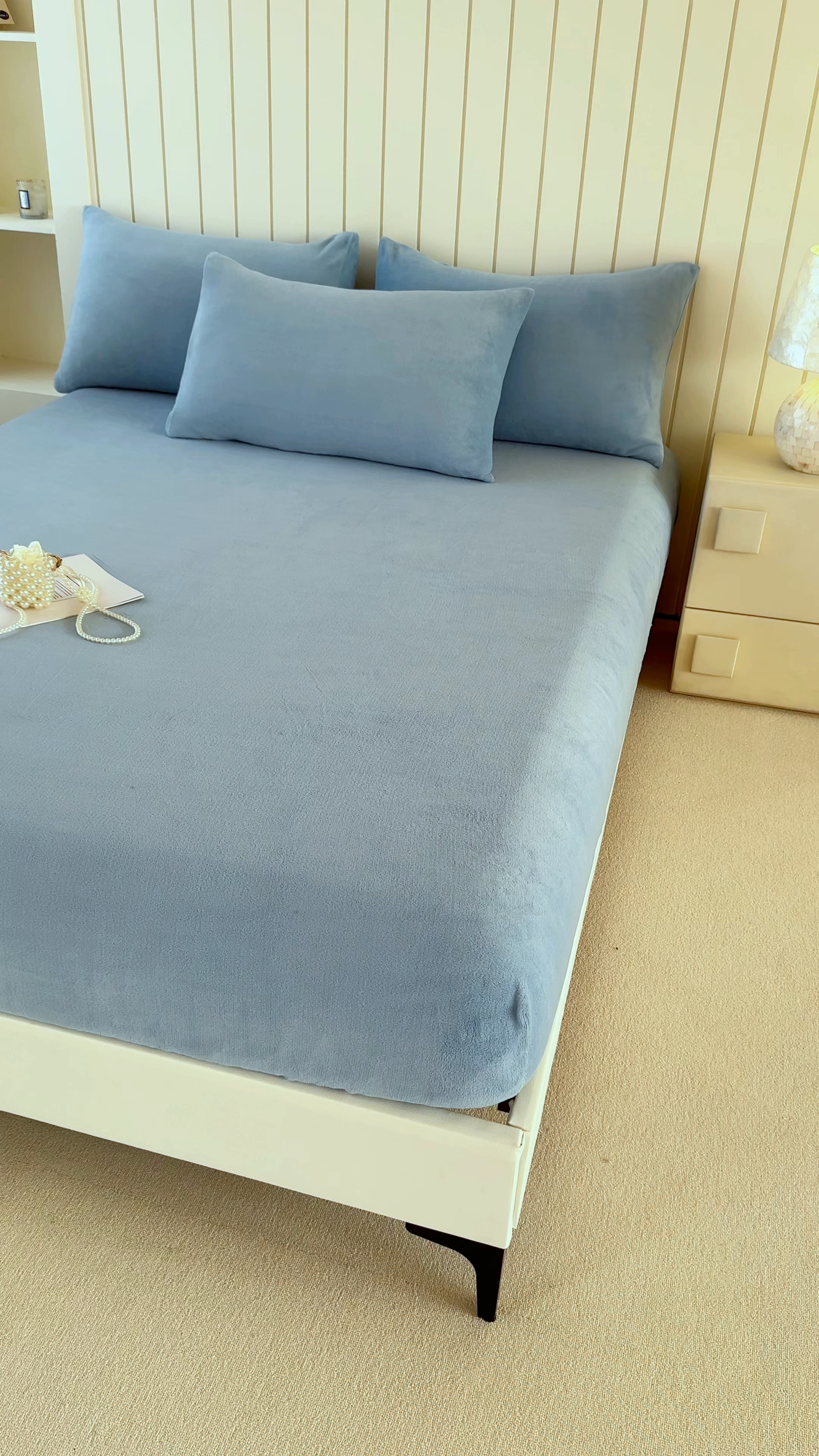 91家纺网 家纺一手货源 找家纺 十一家居 2025新款亲肤舒适高克重恒温亲肤舒适牛奶绒单件床笠单品床笠单床笠系列 海青蓝