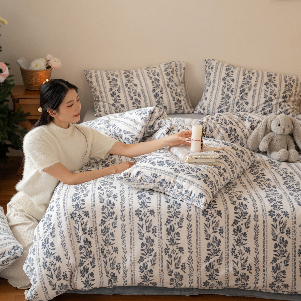 91家纺网 家纺一手货源 找家纺 时光里 2025新款230克印花牛奶绒系列四件套 扶摇