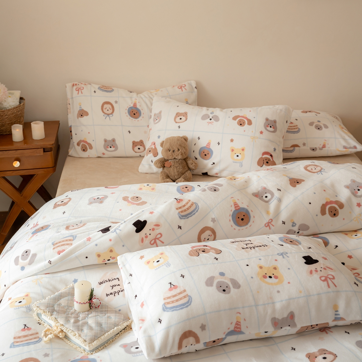 91家纺网 家纺一手货源 找家纺 时光里 2025新款230克印花牛奶绒系列四件套 汪汪小队