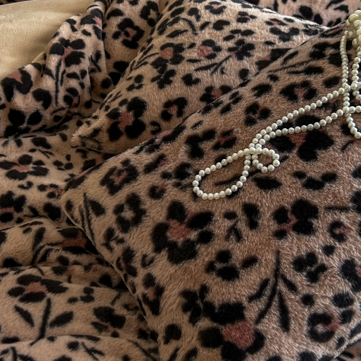 91家纺网 家纺一手货源 找家纺 （总）满座家居 2025新款高克重兔毛绒保暖印花四件套