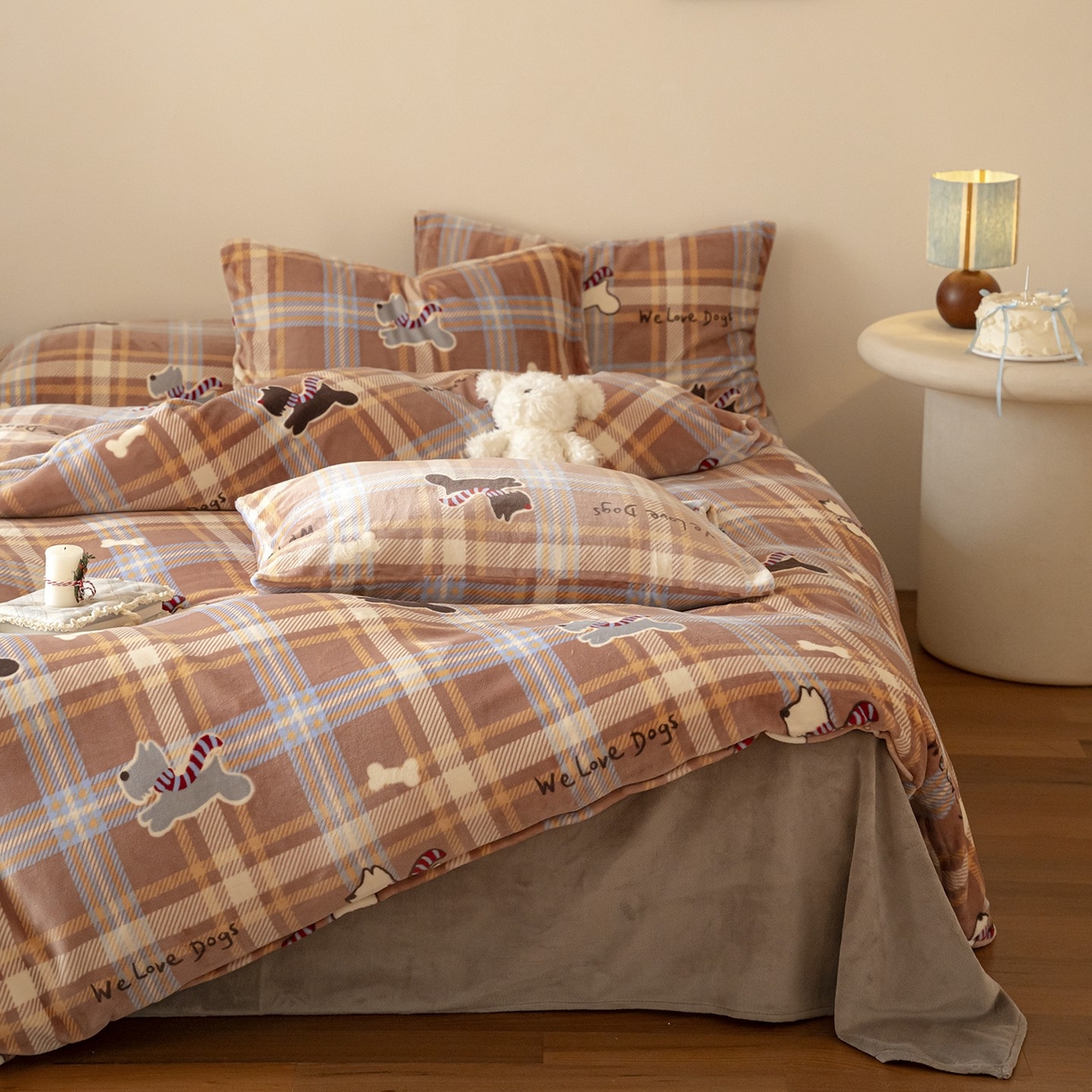 91家纺网 家纺一手货源 找家纺 （总）时光里 2025新款230克印花牛奶绒系列单被套