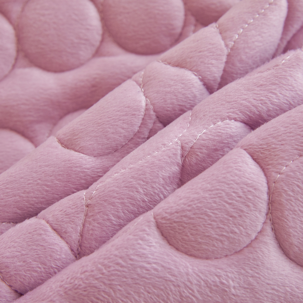 91家纺网 家纺一手货源 找家纺 希廷顿 2025新款保暖水晶绒宿舍床护垫 香芋紫