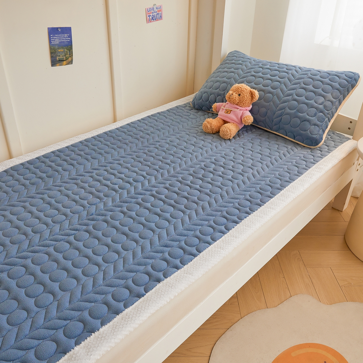 91家纺网 家纺一手货源 找家纺 （总）希廷顿 2025新款保暖水晶绒宿舍床护垫