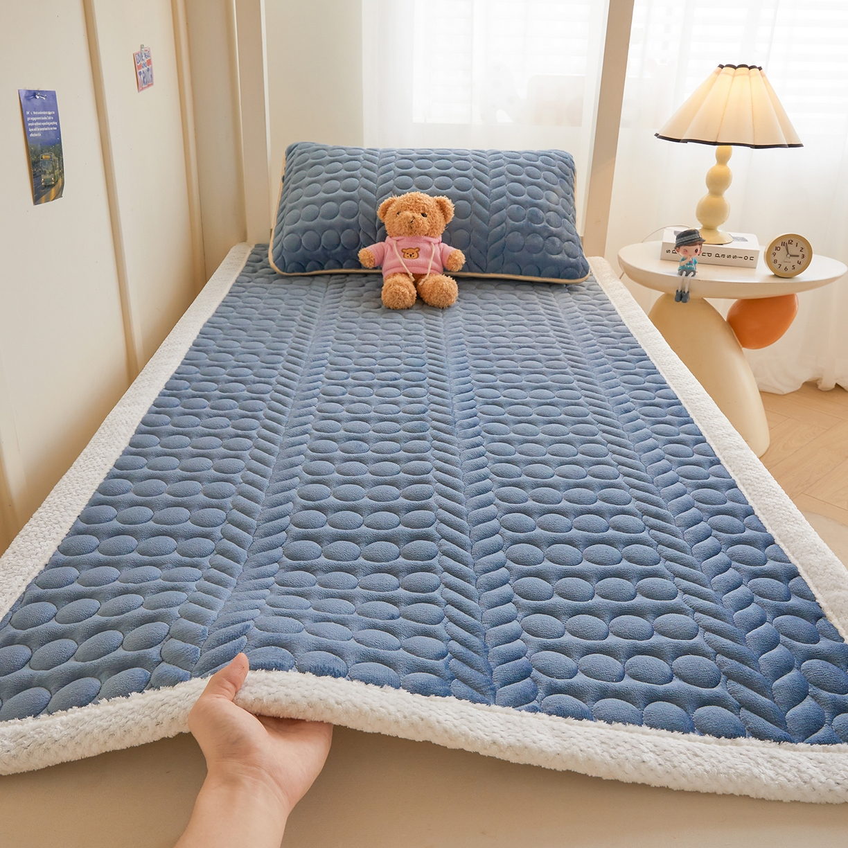 91家纺网 家纺一手货源 找家纺 （总）希廷顿 2025新款保暖水晶绒宿舍床护垫