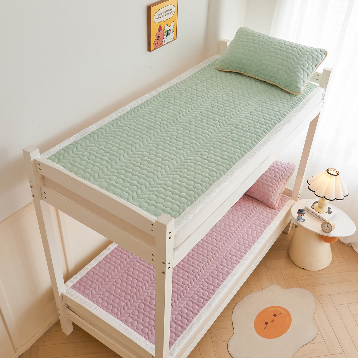 91家纺网 家纺一手货源 找家纺 希廷顿 2025新款保暖水晶绒宿舍床护垫 薄荷绿