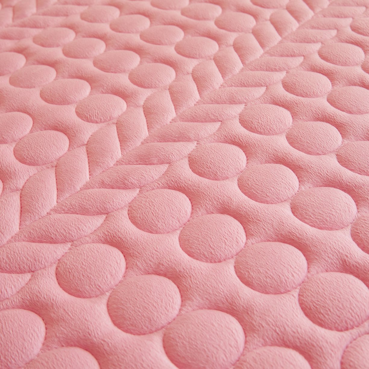 91家纺网 家纺一手货源 找家纺 希廷顿 2025新款保暖水晶绒宿舍床护垫 粉玉色