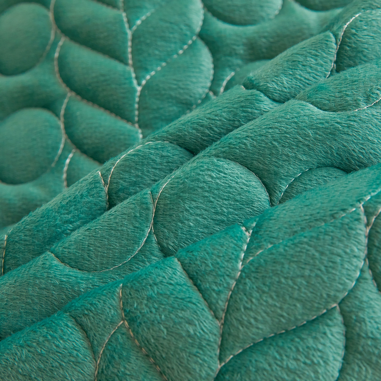 91家纺网 家纺一手货源 找家纺 希廷顿 2025新款保暖水晶绒宿舍床护垫 墨绿色