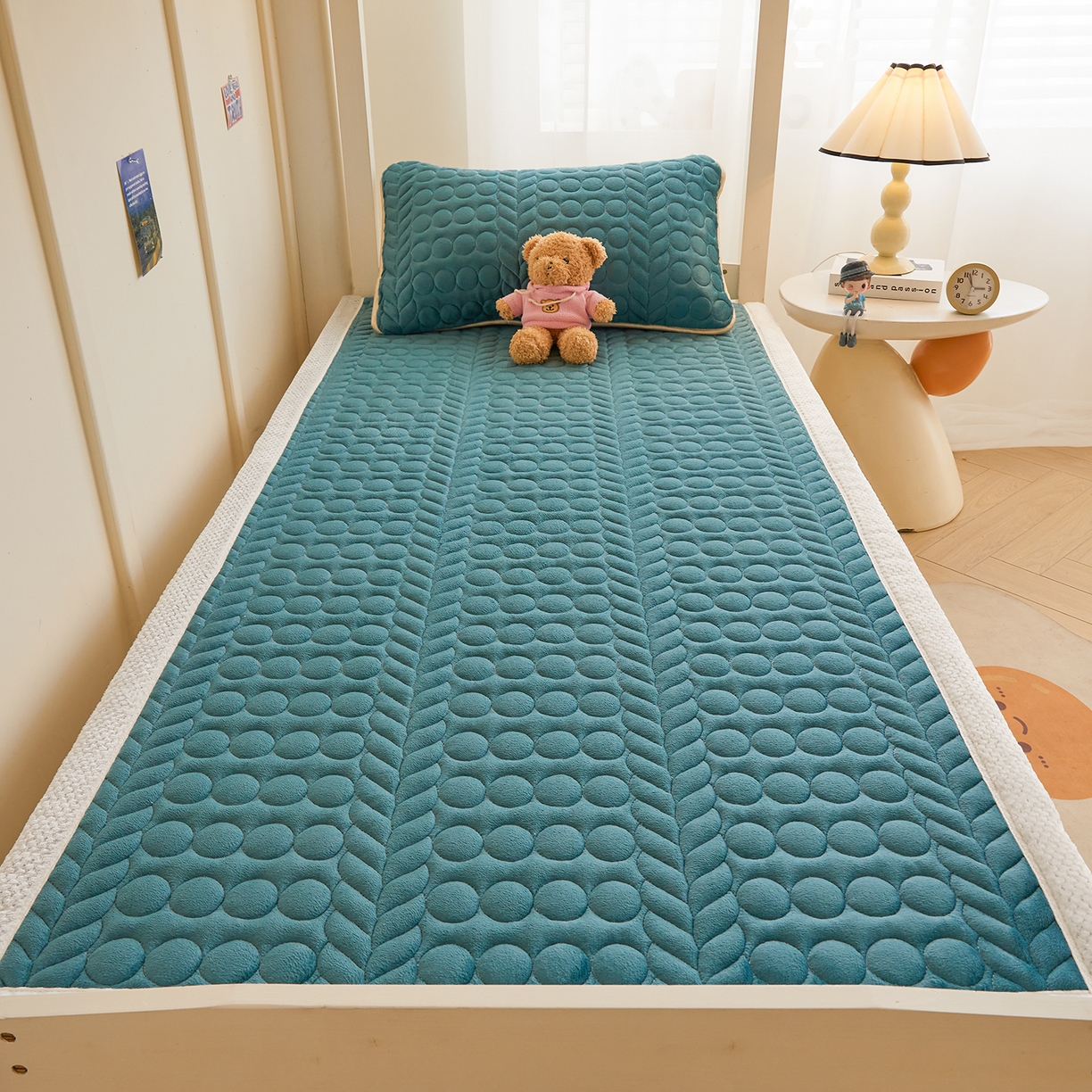 91家纺网 家纺一手货源 找家纺 （总）希廷顿 2025新款保暖水晶绒宿舍床护垫