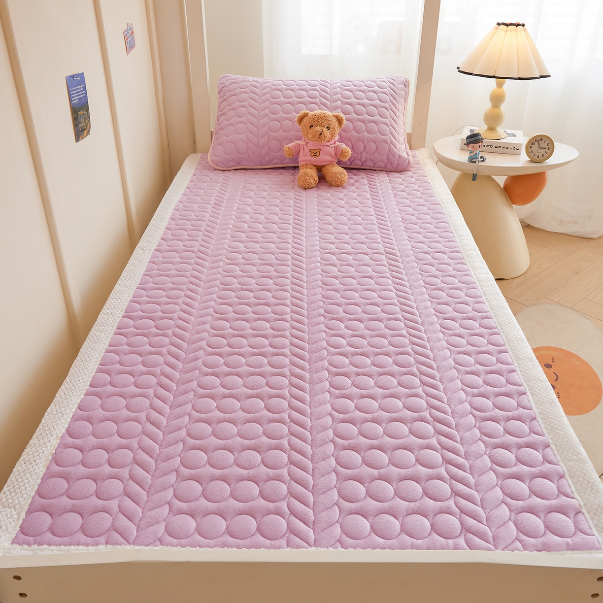 91家纺网 家纺一手货源 找家纺 （总）希廷顿 2025新款保暖水晶绒宿舍床护垫