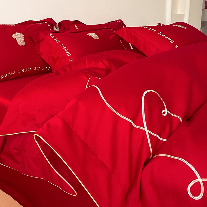 91家纺网 家纺一手货源 找家纺 置顶家纺 2025新款亲肤磨毛刺绣婚庆四件套系列-实拍 恩爱-大红