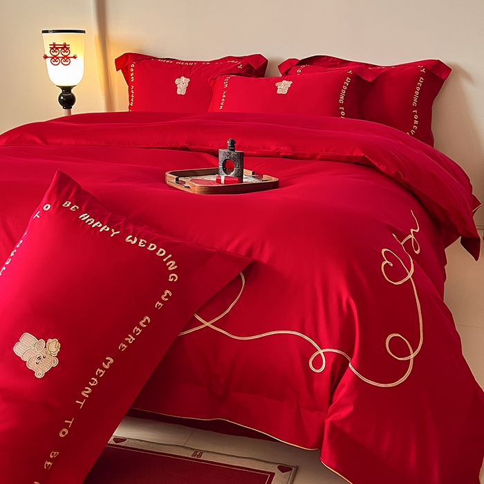 91家纺网 家纺一手货源 找家纺 置顶家纺 2025新款亲肤磨毛刺绣婚庆四件套系列-实拍 恩爱-大红