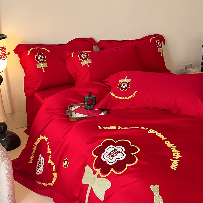 91家纺网 家纺一手货源 找家纺 置顶家纺 2025新款亲肤磨毛刺绣婚庆四件套系列-实拍 合美-大红