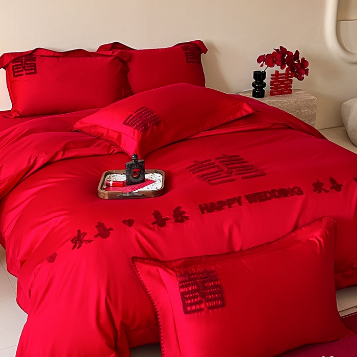 91家纺网 家纺一手货源 找家纺 置顶家纺 2025新款亲肤磨毛刺绣婚庆四件套系列-实拍 欢喜.喜乐-大红