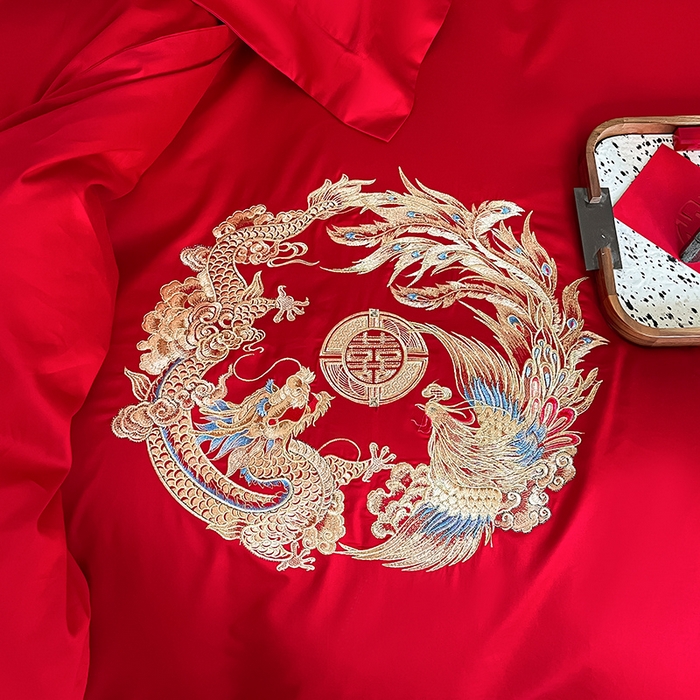 91家纺网 家纺一手货源 找家纺 置顶家纺 2025新款亲肤磨毛刺绣婚庆四件套系列-实拍 龙华凤贵-大红