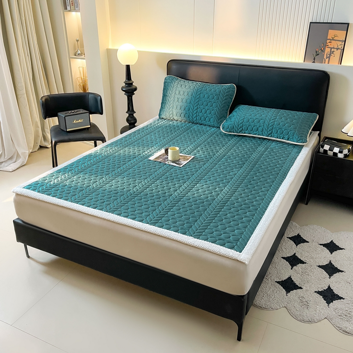 91家纺网 家纺一手货源 找家纺 希廷顿 2025新款加厚水晶绒床护垫 藏青色