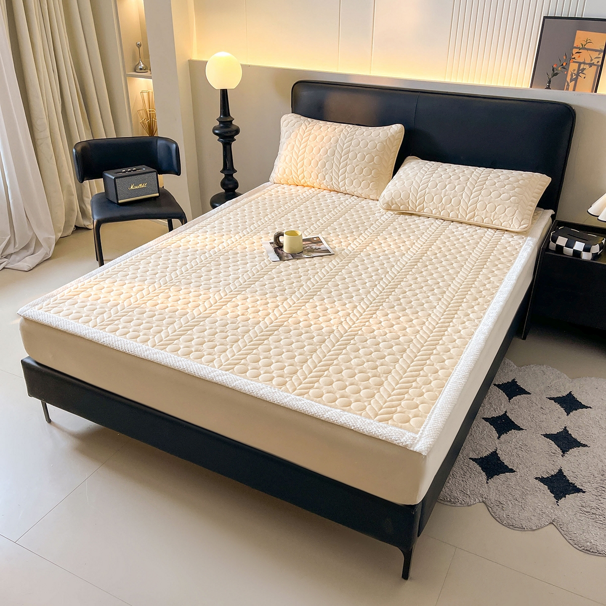 91家纺网 家纺一手货源 找家纺 希廷顿 2025新款加厚水晶绒床护垫 奶咖色