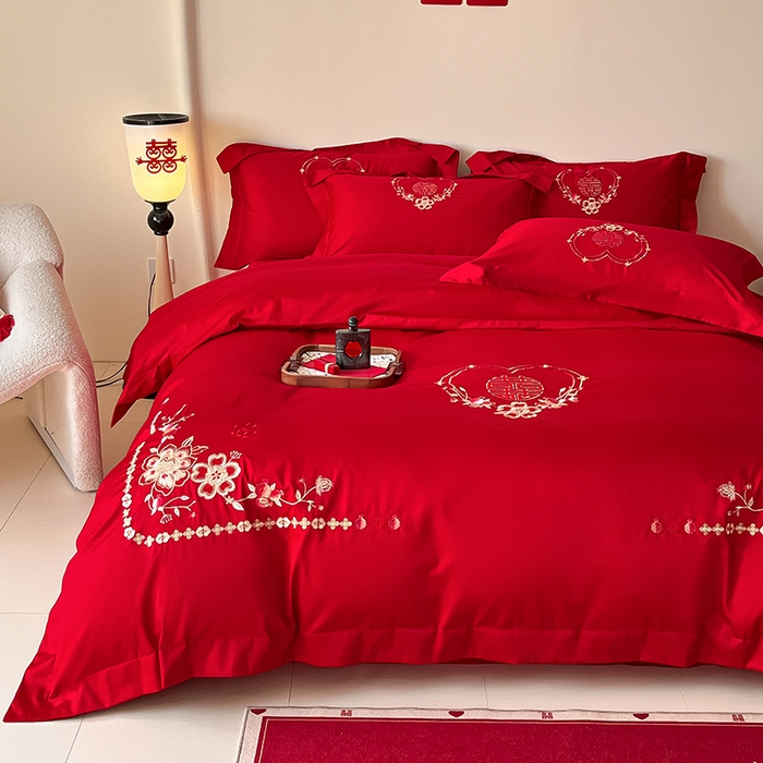 91家纺网 家纺一手货源 找家纺 置顶家纺 2025新款亲肤磨毛刺绣婚庆四件套系列-实拍 倾心-大红