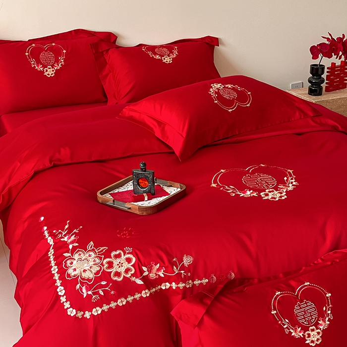 91家纺网 家纺一手货源 找家纺 置顶家纺 2025新款亲肤磨毛刺绣婚庆四件套系列-实拍 倾心-大红