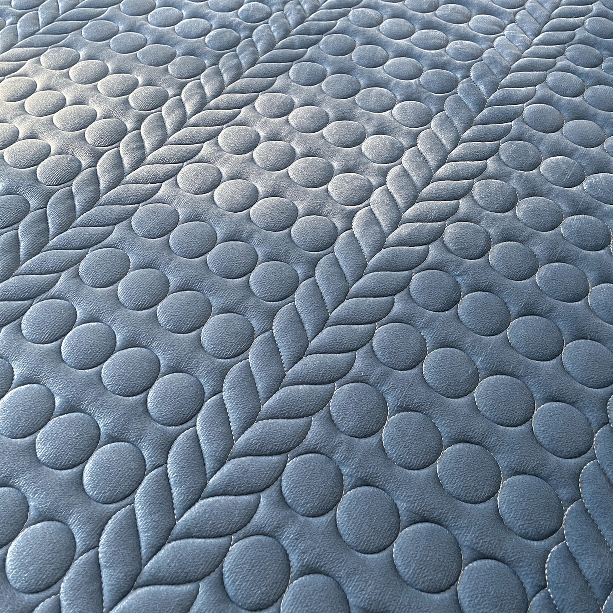 91家纺网 家纺一手货源 找家纺 （总）希廷顿 2025新款加厚水晶绒床护垫