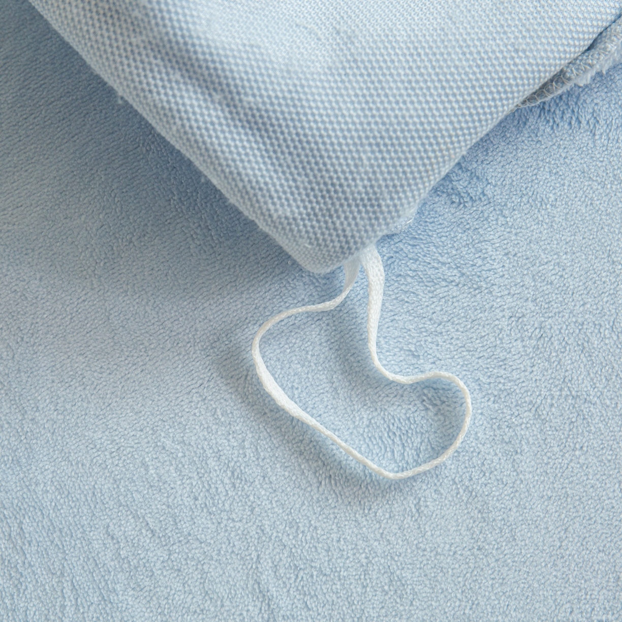 91家纺网 家纺一手货源 找家纺 庭笙 2025新款高克重泰迪绒毛巾刺绣牛奶绒四件套 bubu-浅蓝