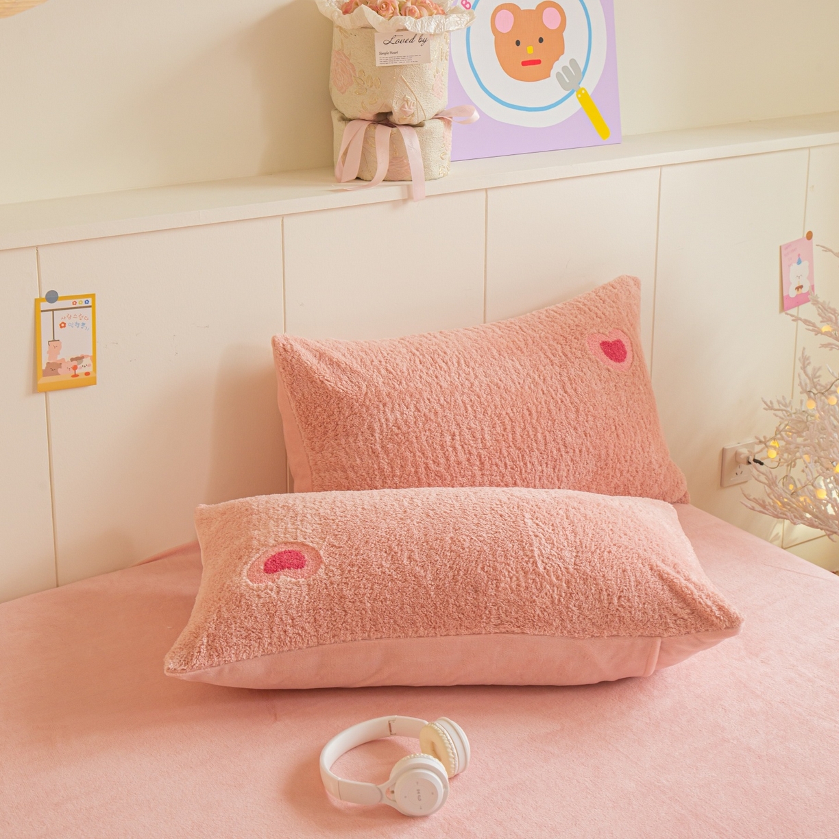 91家纺网 家纺一手货源 找家纺 庭笙 2025新款高克重泰迪绒毛巾刺绣牛奶绒四件套 爱心-粉