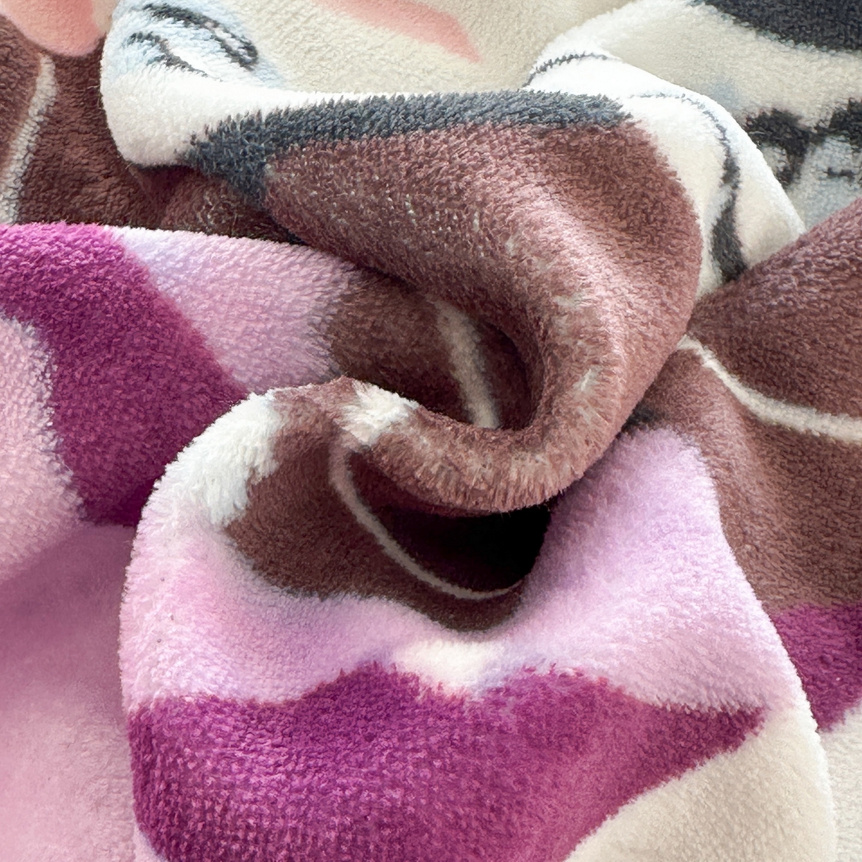 91家纺网 家纺一手货源 找家纺 一电 2025新款双面牛奶绒被套单件150x200儿童加厚法兰珊瑚绒被罩200x230冬季-第三批 公主库洛米