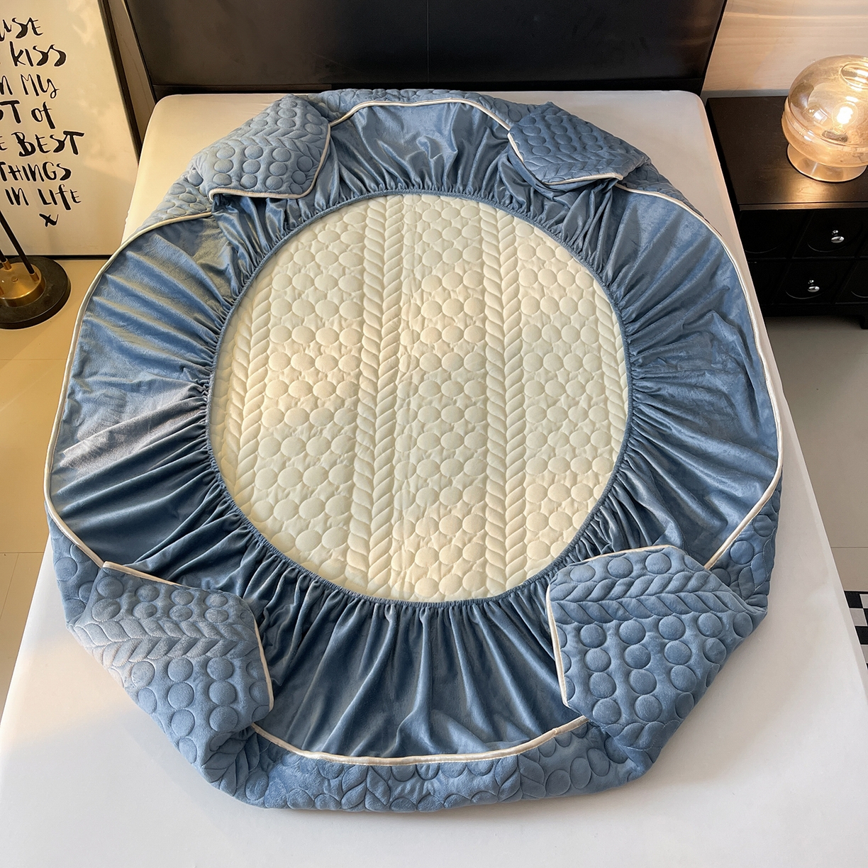 91家纺网 家纺一手货源 找家纺 希廷顿 2025新款速热水晶绒床笠 宾利蓝