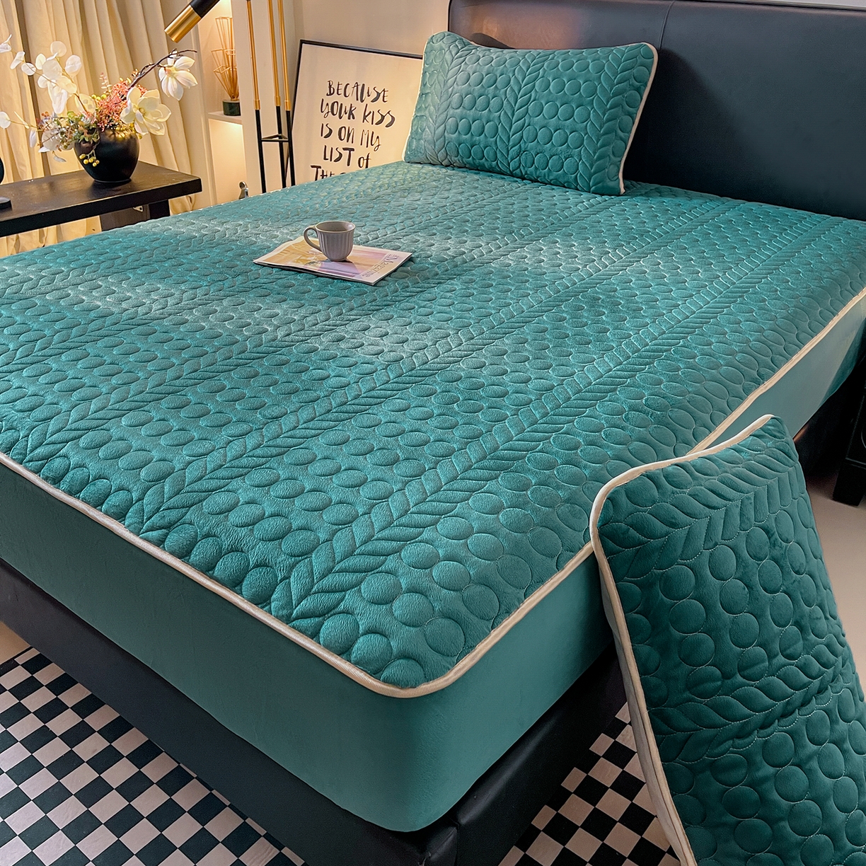 91家纺网 家纺一手货源 找家纺 希廷顿 2025新款速热水晶绒床笠 藏青色