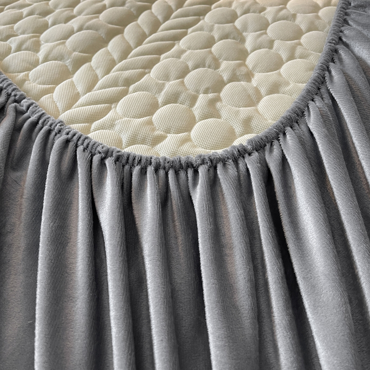 91家纺网 家纺一手货源 找家纺 （总）希廷顿 2025新款速热水晶绒床笠