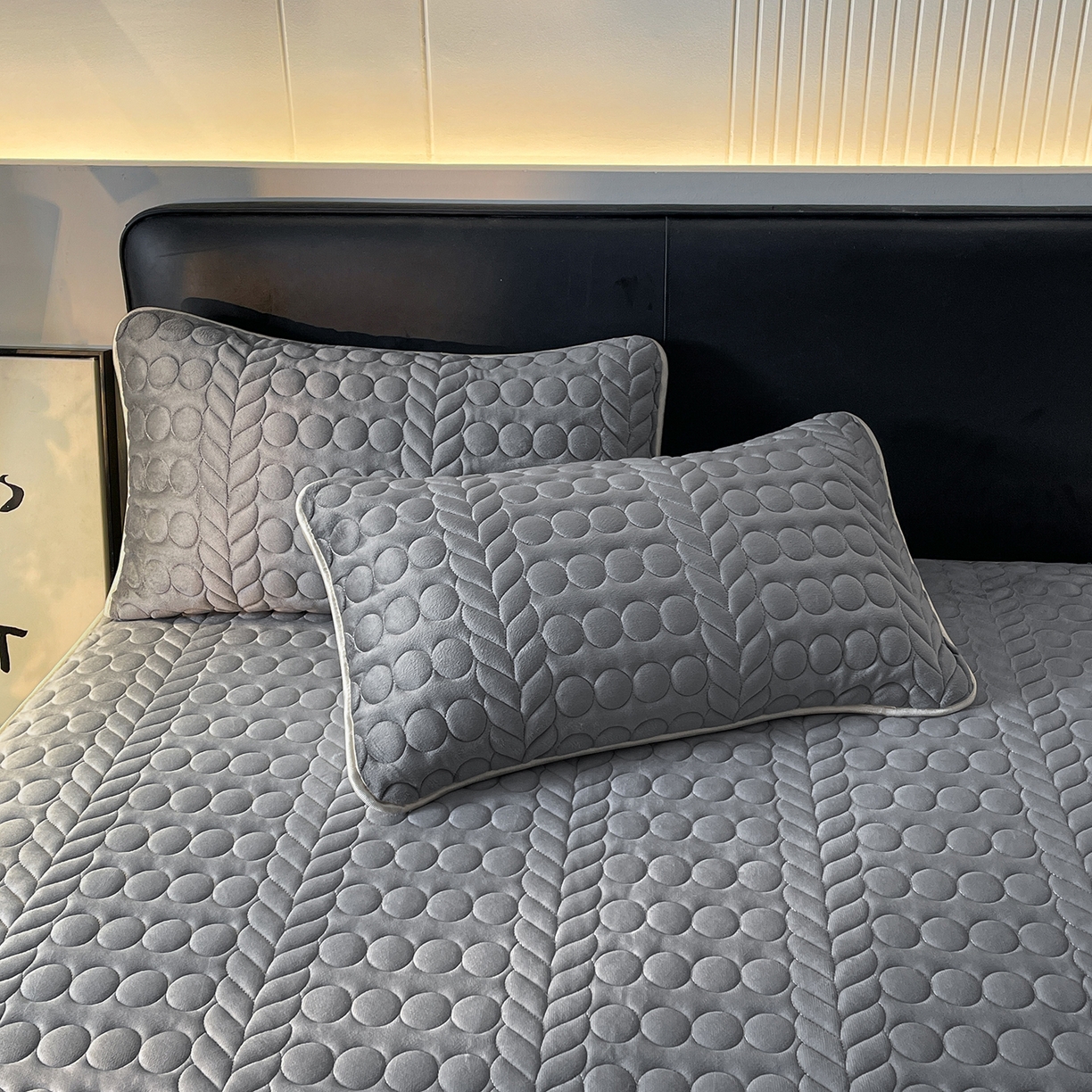 91家纺网 家纺一手货源 找家纺 （总）希廷顿 2025新款速热水晶绒床笠