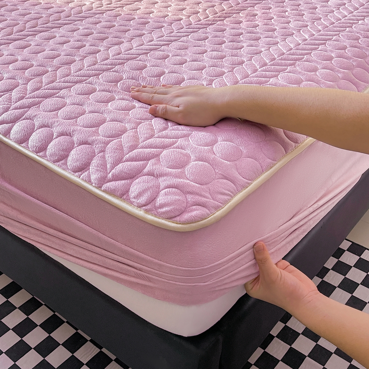 91家纺网 家纺一手货源 找家纺 希廷顿 2025新款速热水晶绒床笠 香芋紫