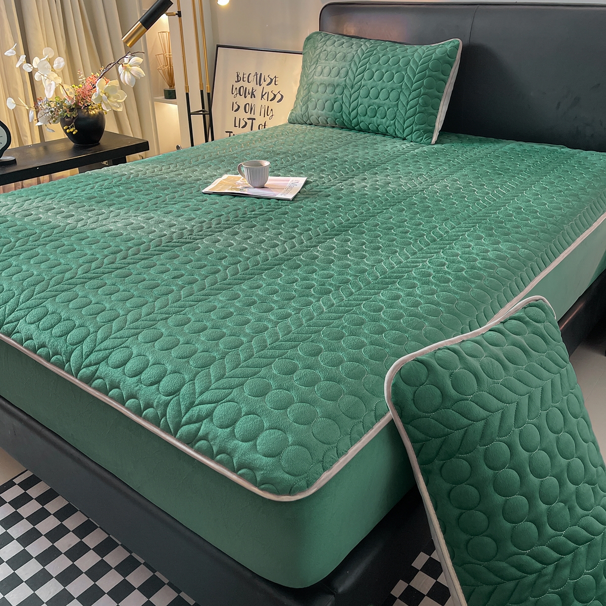 91家纺网 家纺一手货源 找家纺 希廷顿 2025新款速热水晶绒床笠 墨绿色