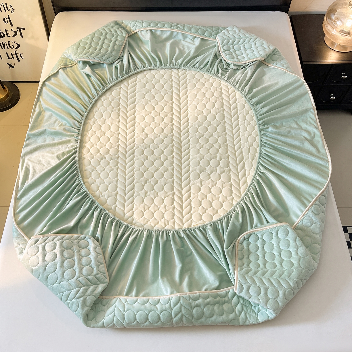 91家纺网 家纺一手货源 找家纺 希廷顿 2025新款速热水晶绒床笠 薄荷绿