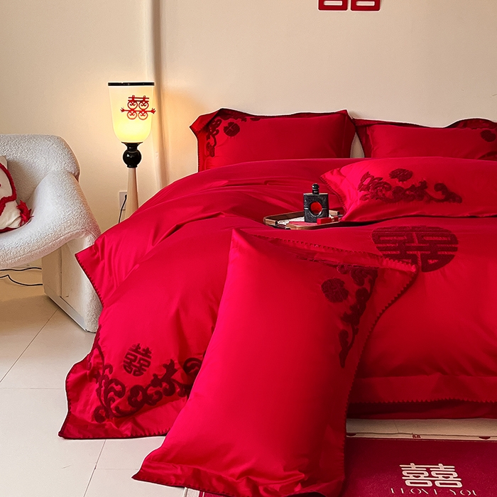 91家纺网 家纺一手货源 找家纺 置顶家纺 2025新款亲肤磨毛刺绣婚庆四件套系列-实拍 囍祥-大红