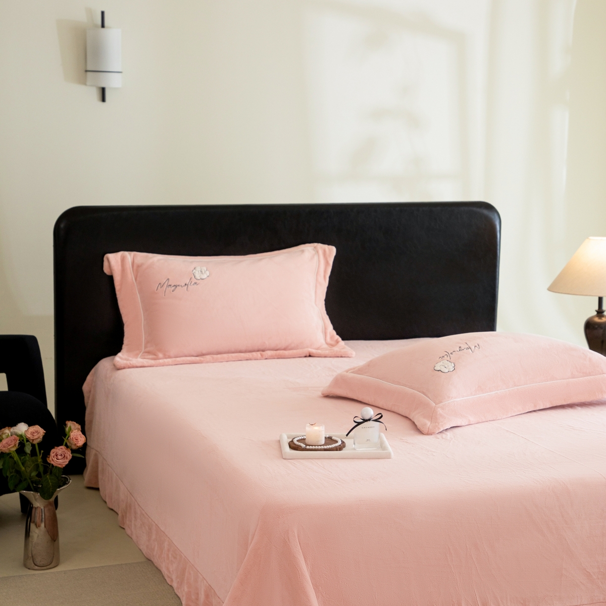 91家纺网 家纺一手货源 找家纺 （总）芯丝路枕业 2025新款丽莎蚕丝绒四件套