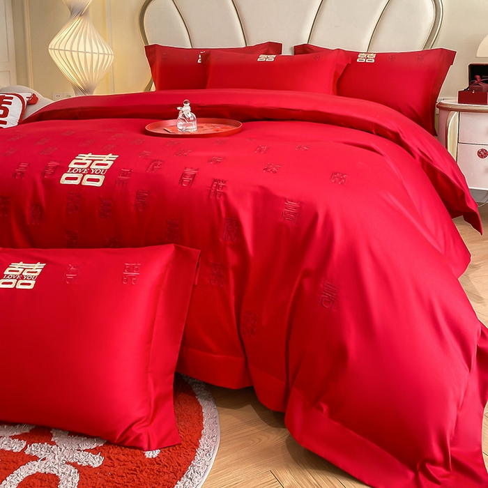 91家纺网 家纺一手货源 找家纺 置顶家纺 2025新款亲肤磨毛刺绣婚庆四件套系列-棚拍 百喜图-大红