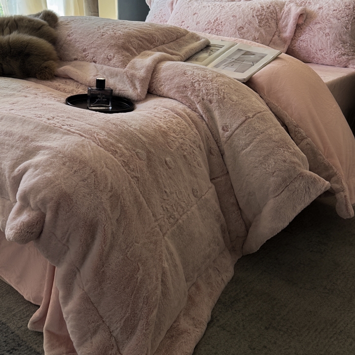 91家纺网 家纺一手货源 找家纺 （总）丞音家纺 2025秋冬新款A类轻奢皮草绒加厚水貂绒保暖牛奶绒床上用品珊瑚绒四件套床单被套