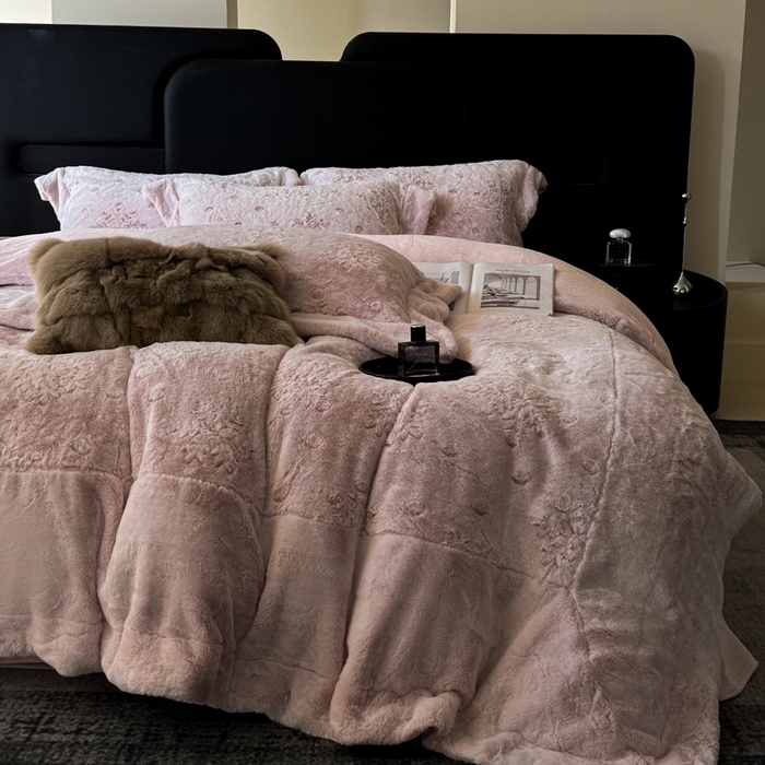 91家纺网 家纺一手货源 找家纺 （总）丞音家纺 2025秋冬新款A类轻奢皮草绒加厚水貂绒保暖牛奶绒床上用品珊瑚绒四件套床单被套