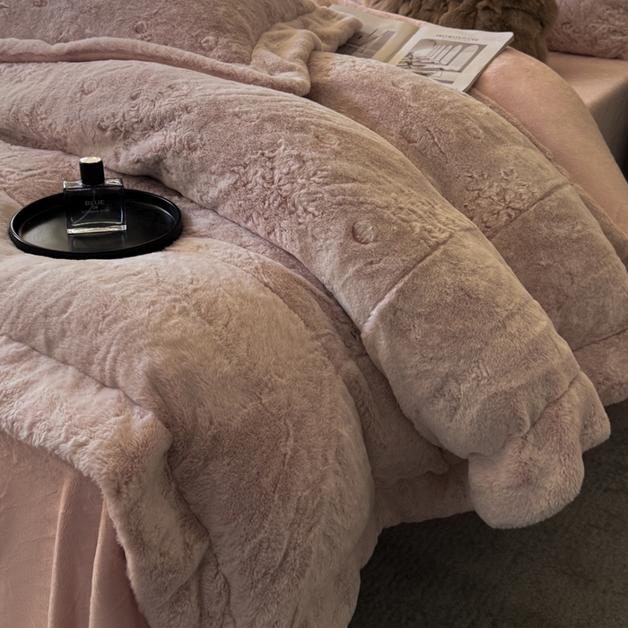 91家纺网 家纺一手货源 找家纺 （总）丞音家纺 2025秋冬新款A类轻奢皮草绒加厚水貂绒保暖牛奶绒床上用品珊瑚绒四件套床单被套