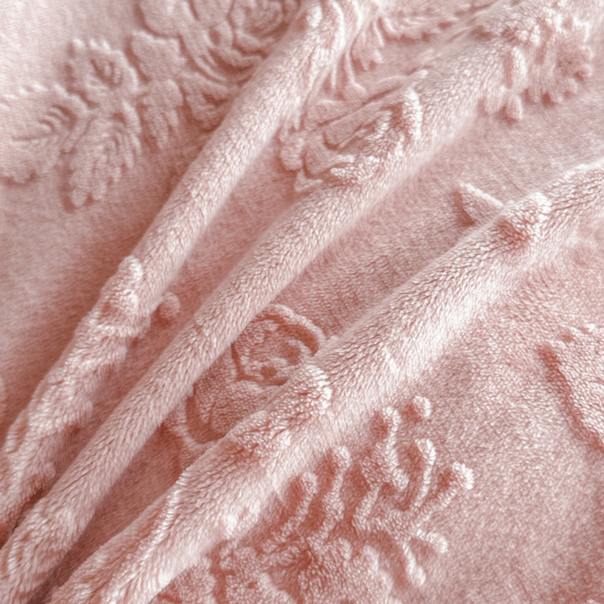 91家纺网 家纺一手货源 找家纺 （总）诺梵家纺 2025新款花边款雕花牛奶绒四件套