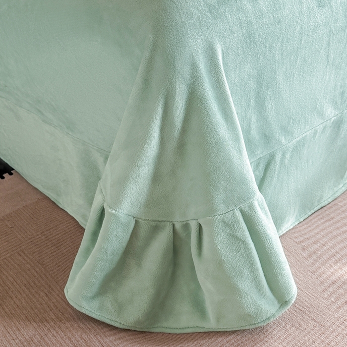 91家纺网 家纺一手货源 找家纺 诺梵家纺 2025新款花边款雕花牛奶绒四件套 芊黛-绿