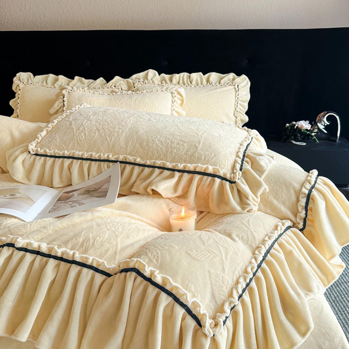 91家纺网 家纺一手货源 找家纺 诺梵家纺 2025新款花边款雕花牛奶绒四件套 幸福花-黄