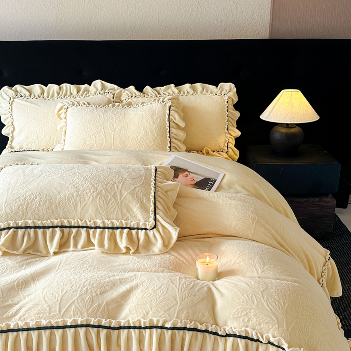 91家纺网 家纺一手货源 找家纺 诺梵家纺 2025新款花边款雕花牛奶绒四件套 幸福花-黄