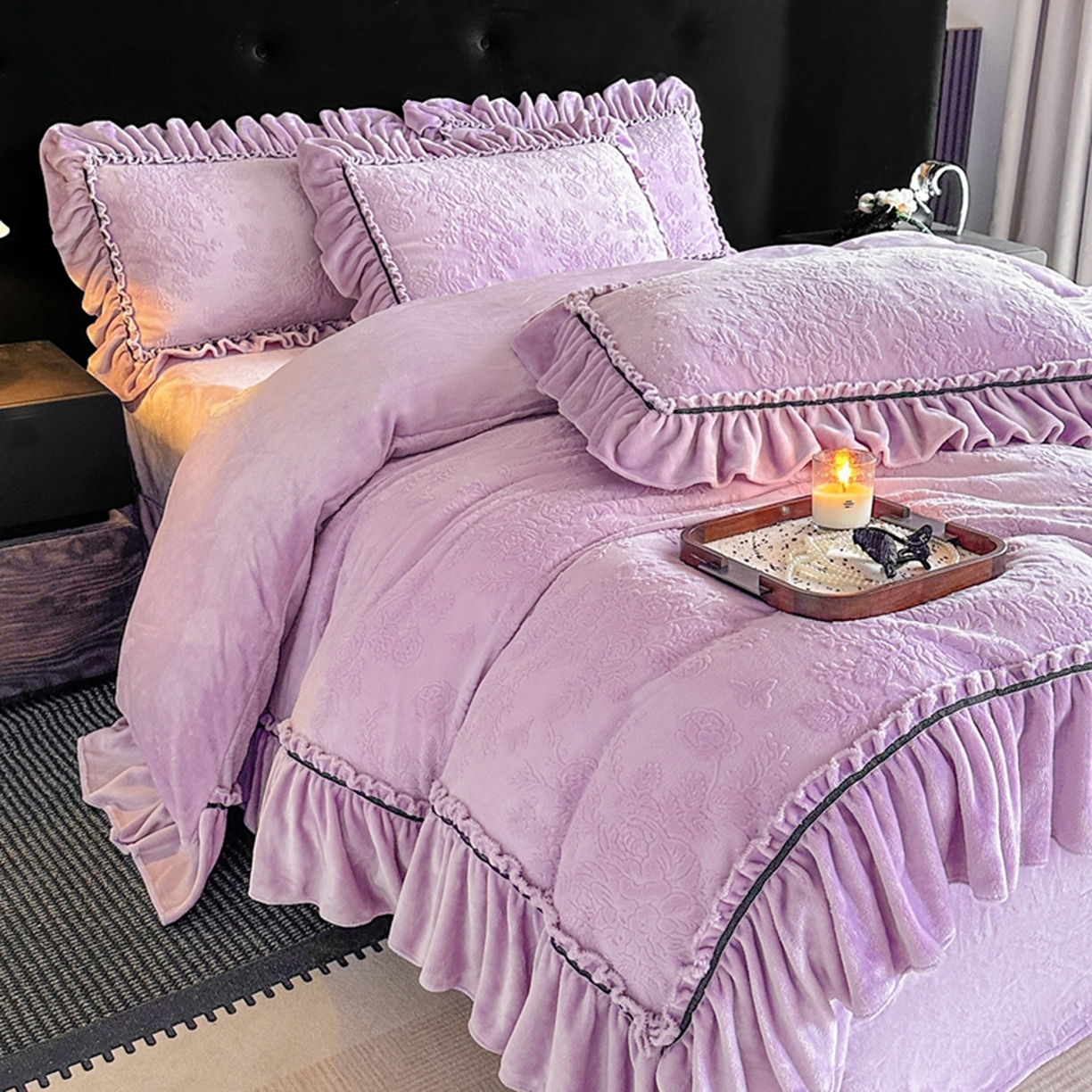 91家纺网 家纺一手货源 找家纺 诺梵家纺 2025新款花边款雕花牛奶绒四件套 芊黛-紫