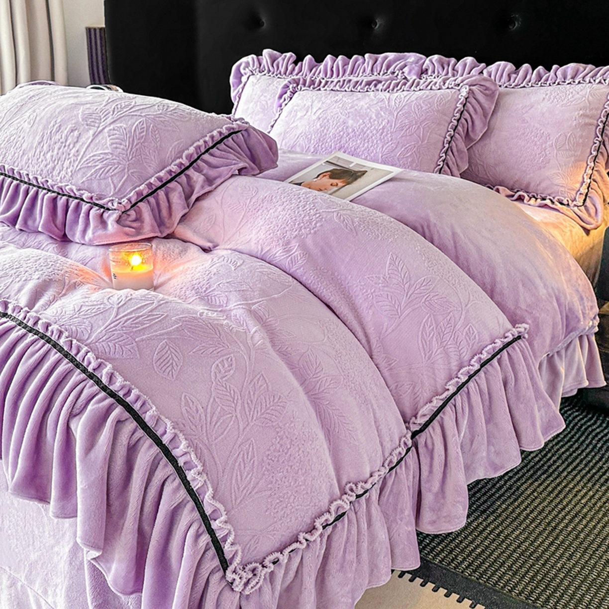 91家纺网 家纺一手货源 找家纺 诺梵家纺 2025新款花边款雕花牛奶绒四件套 幸福花-紫