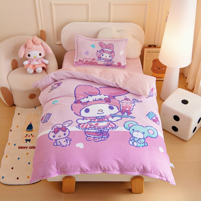 91家纺网 家纺一手货源 找家纺 （总）吉咪兔家纺 2025新款大版三丽鸥库洛米美乐蒂牛奶绒幼儿园被子三件套保暖被褥六件套
