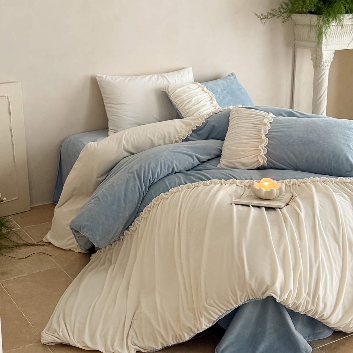 91家纺网 家纺一手货源 找家纺 ONE TWO ONE 121 2025新款轻奢新法式德芙绒宝宝绒婴儿绒短毛绒牛奶绒四件套床单被套-安妮 安妮-蓝