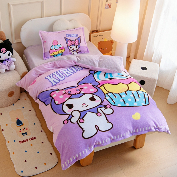 91家纺网 家纺一手货源 找家纺 吉咪兔家纺 2025新款大版三丽鸥库洛米美乐蒂牛奶绒幼儿园被子三件套保暖被褥六件套 蛋糕库洛米