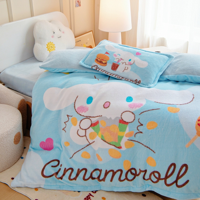 91家纺网 家纺一手货源 找家纺 吉咪兔家纺 2025新款大版三丽鸥库洛米美乐蒂牛奶绒幼儿园被子三件套保暖被褥六件套 汉堡玉桂狗