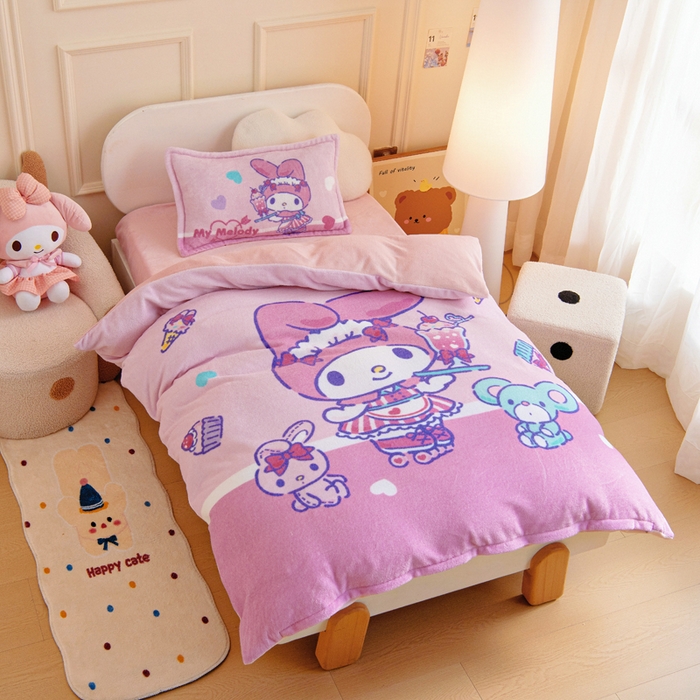 91家纺网 家纺一手货源 找家纺 吉咪兔家纺 2025新款大版三丽鸥库洛米美乐蒂牛奶绒幼儿园被子三件套保暖被褥六件套 奶茶美乐蒂